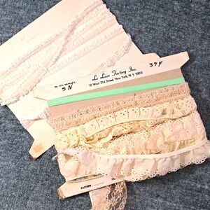 Vintage lace Le Lace Factory Inc New York